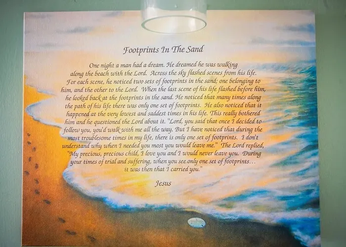 Footprints In The Holiday home *
